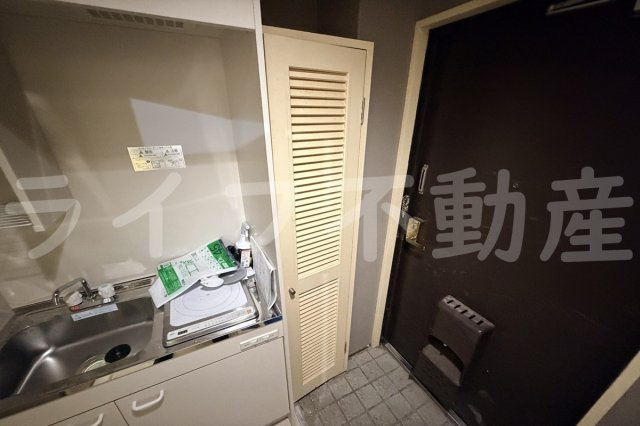 バーナード2　仲介手数料無料の収納