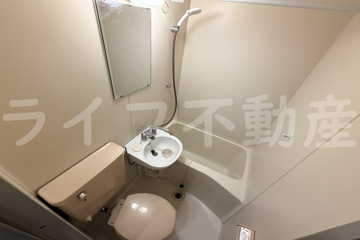 バーナード2　仲介手数料無料の浴室