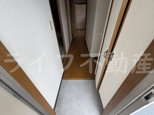 D2ハウス若江岩田の玄関|ゆったりとした玄関です