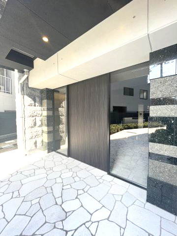 S-RESIDENCE都島Elegantのエントランス