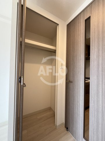 ファステート北大阪ラッセルの収納|クローゼット