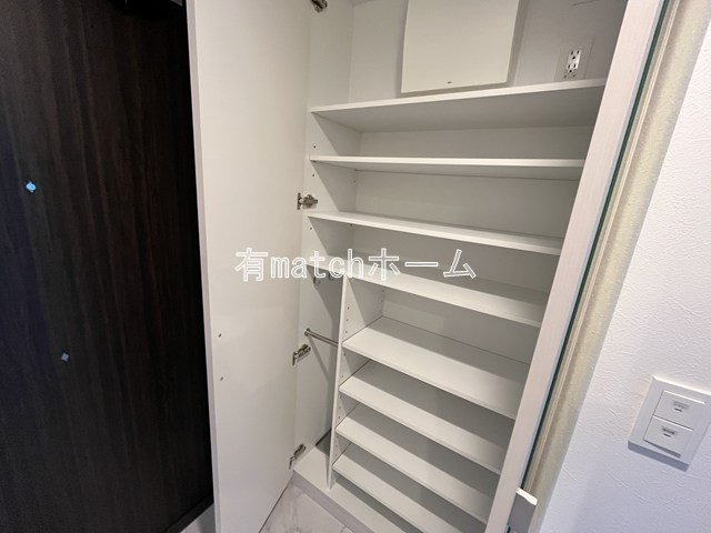 ソルレヴェンテ新梅田の収納