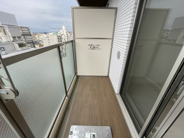 ゼオン大阪EASTのバルコニー|(参考)同マンション同間取り他部屋の写真