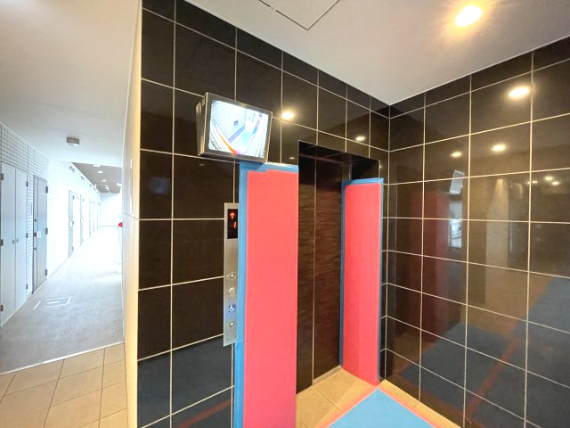 ゼオン大阪EASTの設備