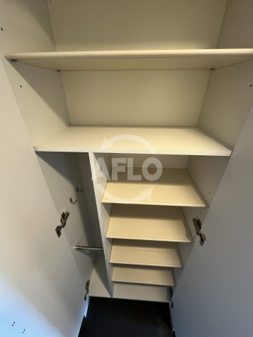 ファステート北大阪ラッセルの内装|シューズボックス
