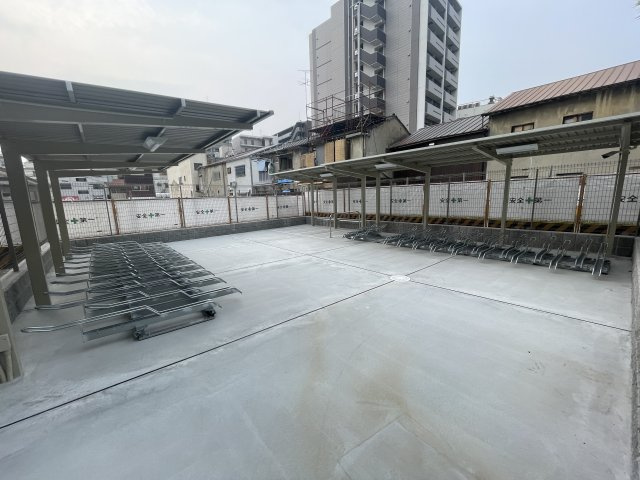 リヴェント森ノ宮の駐車場