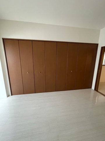 セントアミール南久宝寺の収納|(参考)同マンション同間取り他部屋の写真
