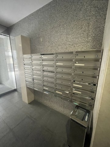 セントアミール南久宝寺のロビー
