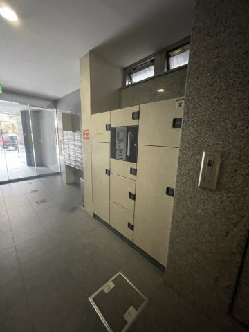 セントアミール南久宝寺のロビー