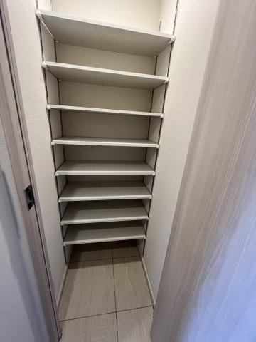 カーサレグラス城東セントラルの収納