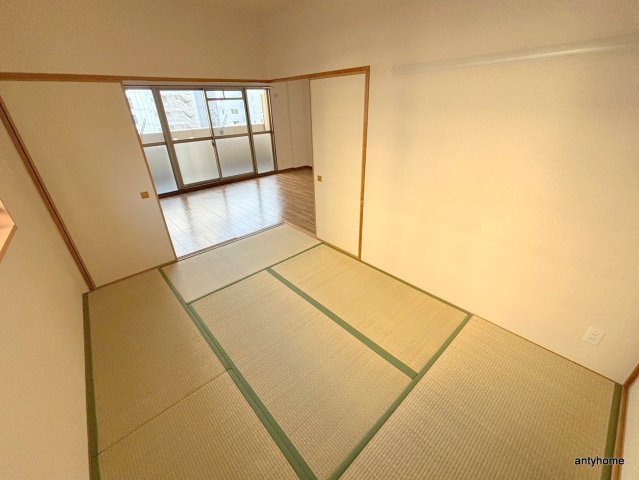ウエストコート新大阪　仲介手数料無料の和室