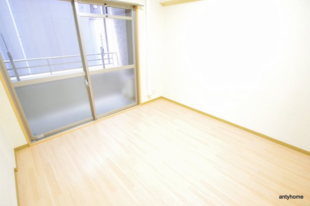 フォレストプラザ1　仲介手数料無料の洋室