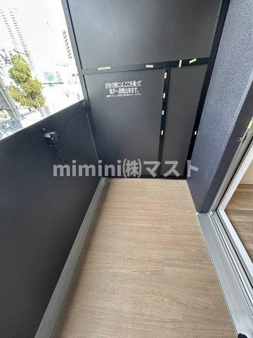 大阪市西区九条南１丁目の賃貸マンションのバルコニー