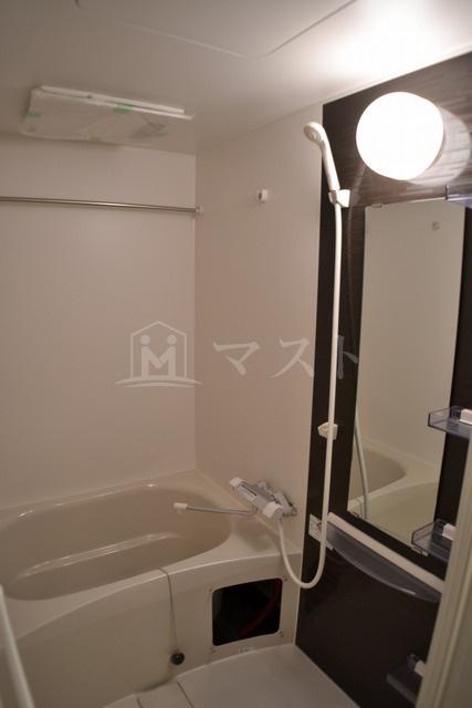 大阪市西区西本町３丁目の賃貸マンションの浴室