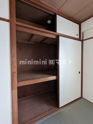 大阪市西区北堀江３丁目の賃貸マンションの収納