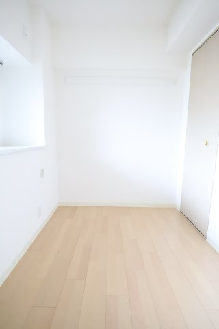 大阪市城東区関目６丁目の賃貸マンションの寝室