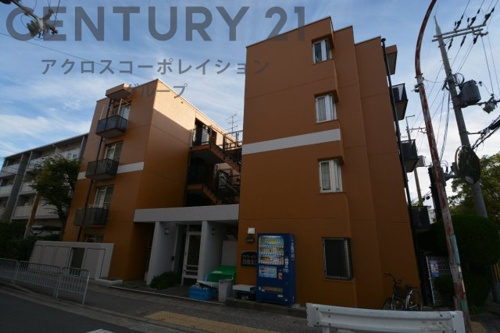 居住者専用のごみ置き場があります。