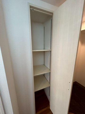 アーバンフラッツ難波東の収納