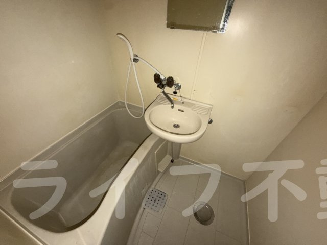 LIBRA花園の浴室