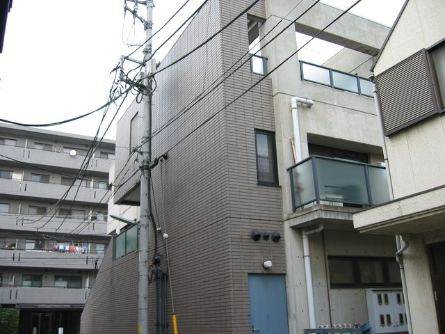 VIZAVIの外観