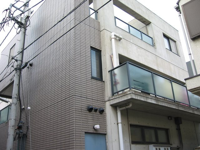 VIZAVIの外観