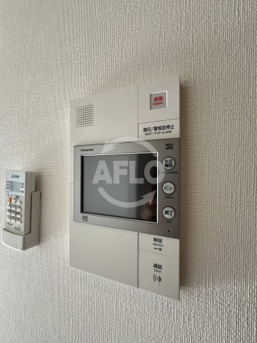 S-RESIDENCE三国WESTのセキュリティ|S-RESIDENCE三国WEST　モニター付きインターホン