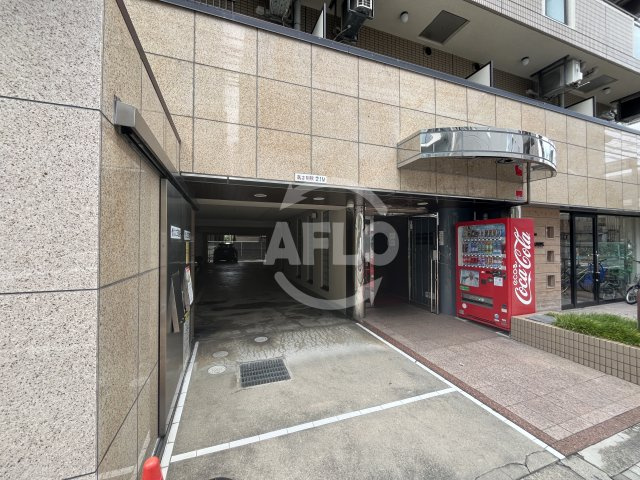 第13関根マンションのエントランス|第13関根マンション　エントランス