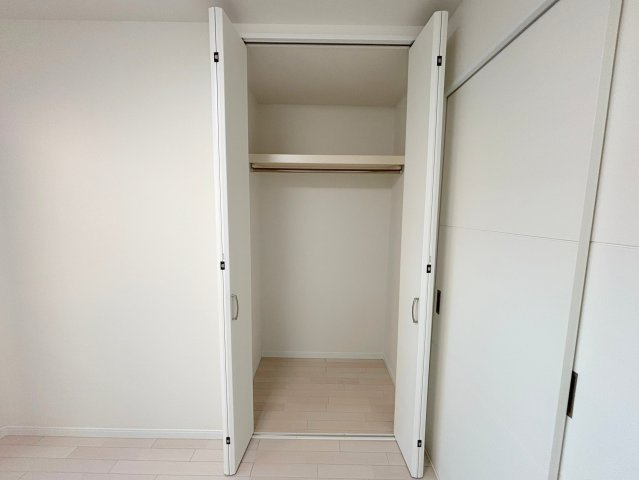 セレニティ田川北A棟の収納