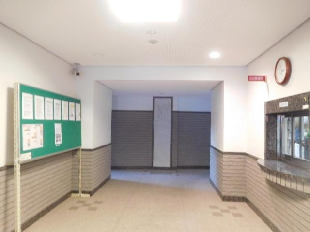 ブリックロード山の手のロビー