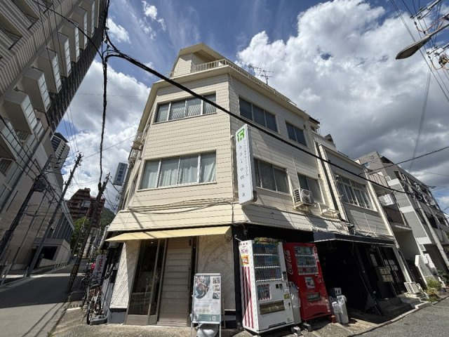 神戸市中央区熊内橋通６丁目の賃貸マンション