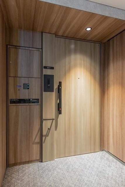 メゾンカルム日本橋馬喰町の玄関