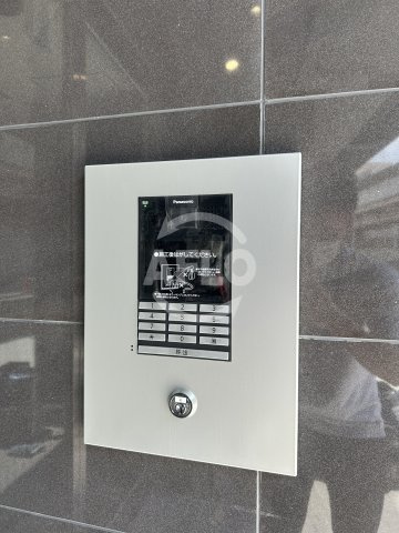 プレリスNEO大阪十三エルヴィオンのセキュリティ|オートロック