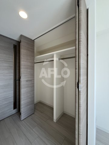 S-RESIDENCE三国WESTの収納|S-RESIDENCE三国WEST　クローゼット