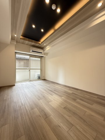 大阪市中央区島之内１丁目の賃貸マンションの居間・リビング