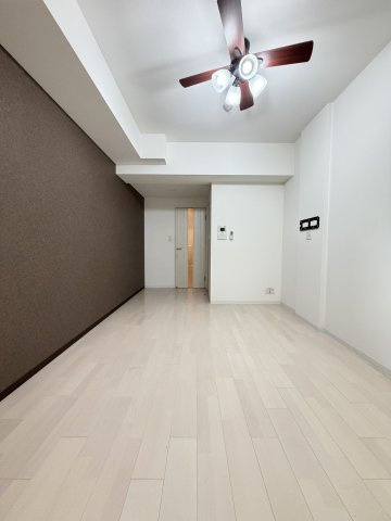 Luxe難波南の寝室