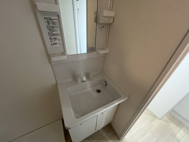 Lotso亀有の洗面所