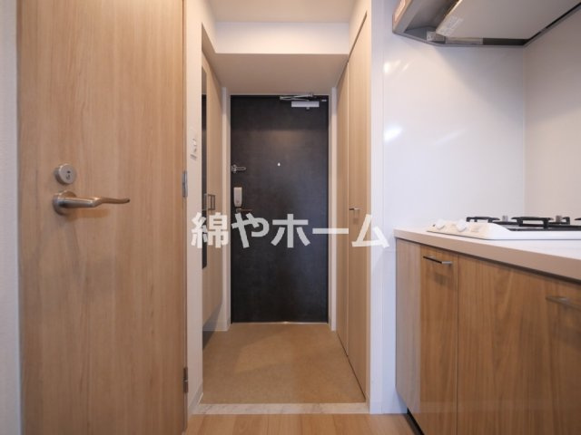 エスリード ザ・イーストレジデンス大阪城の玄関|明るい玄関です