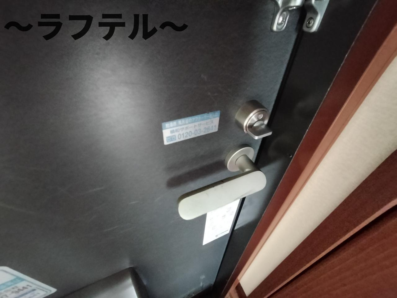 カーサビアンコの玄関