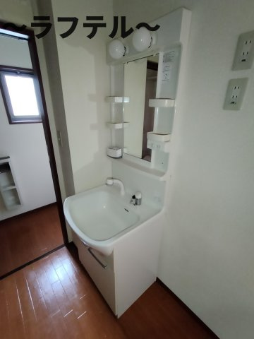 カーサビアンコの洗面所