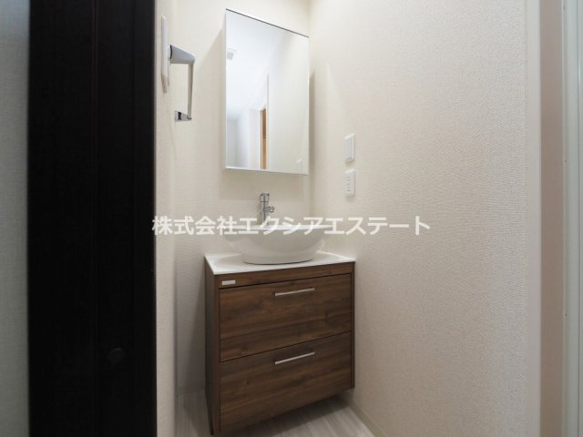 フジパレス住吉遠里小野の独立洗面台