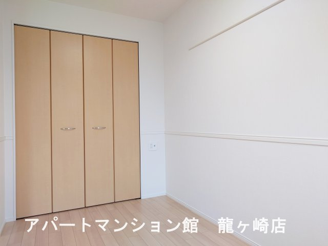 ブルーベリーの寝室