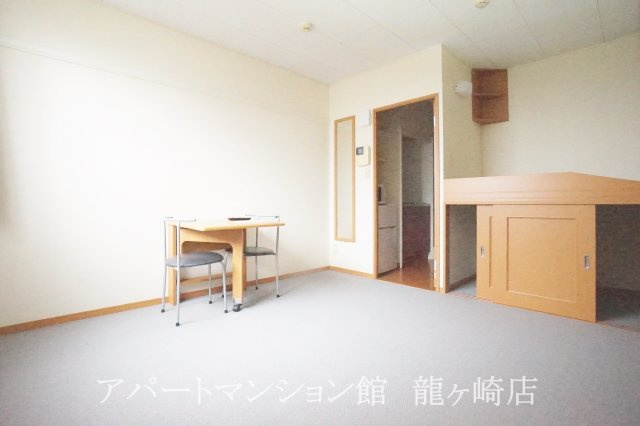 レオパレスティンカーベルの居間・リビング
