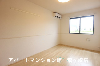 【寝室】 | カプレット