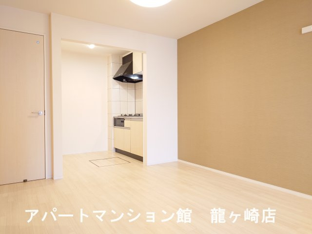 Pure Houseの内装|※写真は102号室使用(反転)