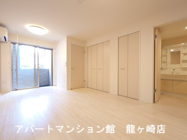 Pure Houseの居間・リビング|※写真は102号室使用(反転)