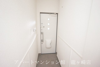 【玄関】 | レジデンシアB