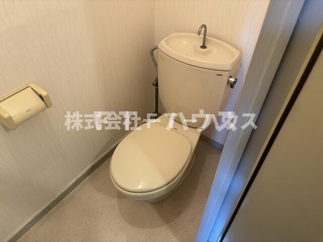トリヴァンベール原木中山のトイレ