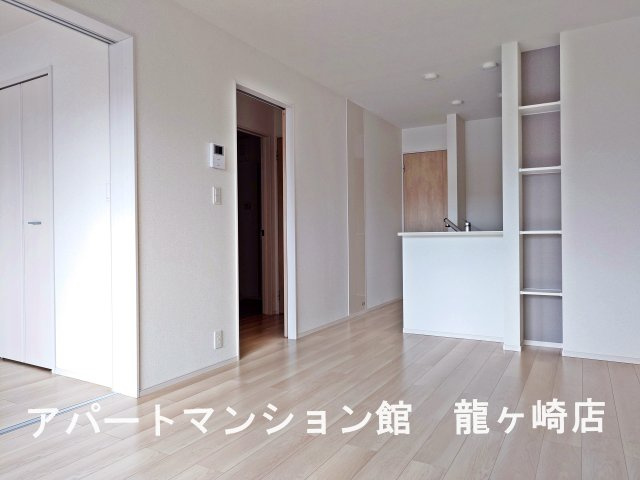 ローザ・ヴィレⅢの内装