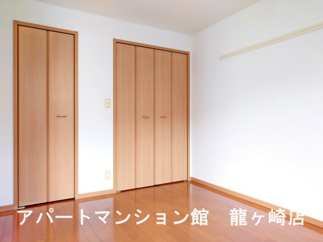 グリシーヌ・パレⅡＡ棟の寝室