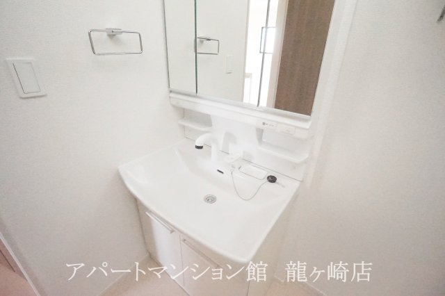 ケリーヒルズの独立洗面台